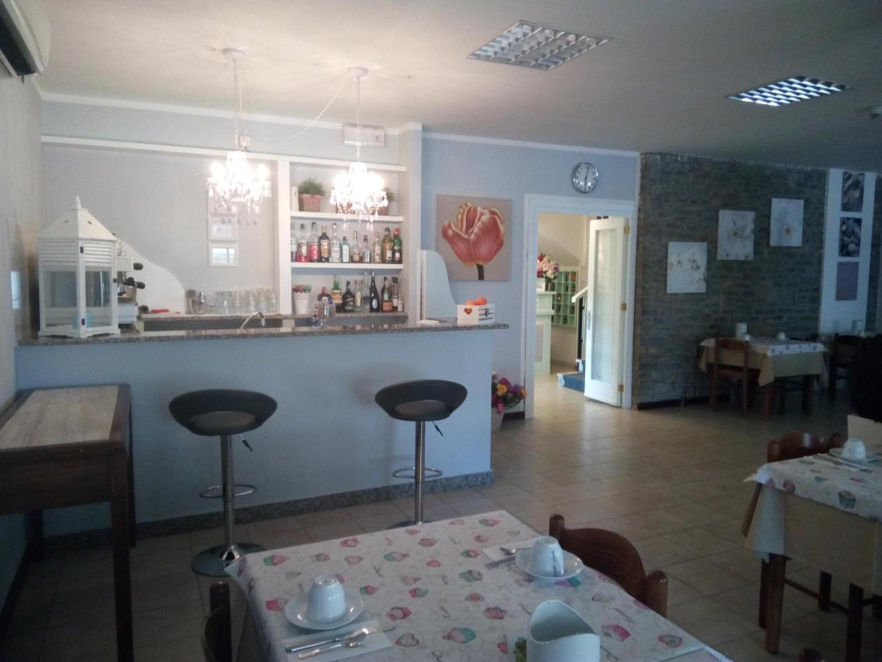 Hotel Kinda Castiglione della Pescaia Kültér fotó